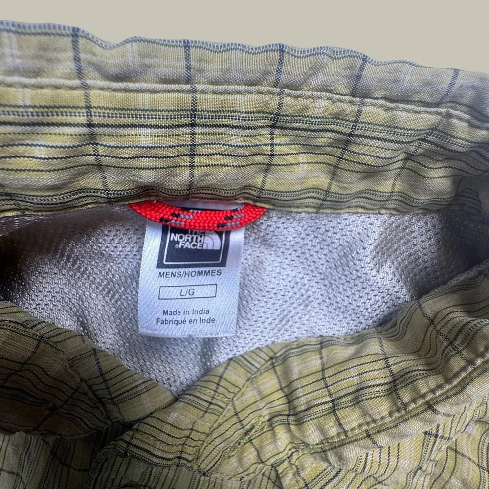 The North Face Mens Large Green Plaid Short Sleeve Hiking Button Down Shirt L